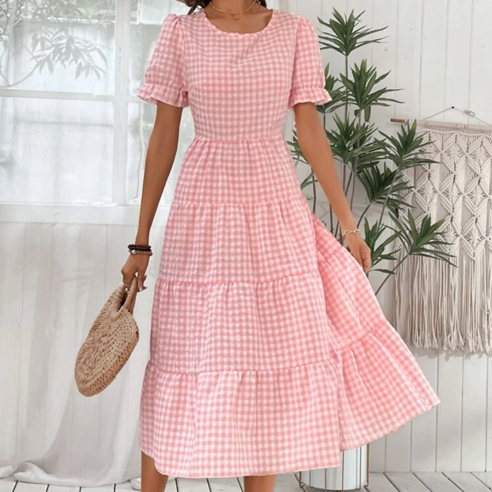SHEIN Pink Gingham Puff Sleeve Ruffle Hem